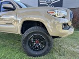 Used 2018 Toyota Tacoma TRD Off-Road image 4