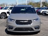 New 2025 Chrysler Pacifica Select image 5
