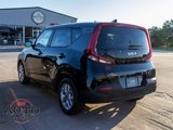 Used 2022 Kia Soul LX w/ Technology Package image 5
