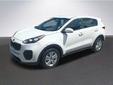 Used 2019 Kia Sportage LX image 2