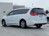 Used 2018 Chrysler Pacifica Limited w/ Advanced Safetytec Group image 4