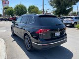 Used 2022 Volkswagen Tiguan SE w/ Panoramic Sunroof Package image 5