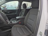 Used 2022 GMC Terrain SLE w/ Driver Convenience Package image 2