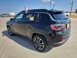 Used 2022 Jeep Compass Limited image 3