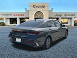 Used 2024 Hyundai Elantra SEL image 3
