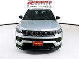 Used 2024 Jeep Compass Sport image 2