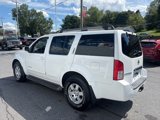 Used 2005 Nissan Pathfinder SE Off-Road w/ (P01) SE Off-Road Premium Pkg image 4