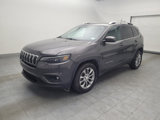 Used 2019 Jeep Cherokee Latitude Plus image 2