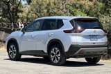 Used 2023 Nissan Rogue SV image 6