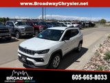 Used 2024 Jeep Compass Latitude image 3