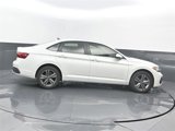Used 2024 Volkswagen Jetta SE image 2