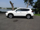 Used 2020 Nissan Rogue S w/ Special Edition Package image 4