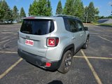 Used 2017 Jeep Renegade Limited image 6