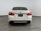Used 2016 Nissan Altima 2.5 SL w/ Moonroof Package image 4