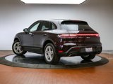 Certified 2024 Porsche Macan image 3