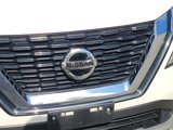 Used 2021 Nissan Rogue SV image 3