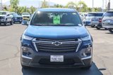 Used 2023 Chevrolet Traverse LT image 2