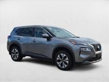 Used 2023 Nissan Rogue SV image 3