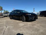 Used 2021 Toyota Camry SE image 3