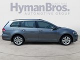 Used 2019 Volkswagen Golf S image 2