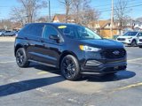 Used 2022 Ford Edge SE w/ Black Appearance Package image 3