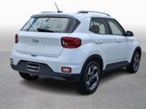 Used 2024 Hyundai Venue SEL image 4