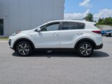 Used 2022 Kia Sportage LX image 3