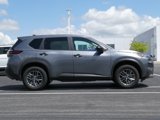 Used 2023 Nissan Rogue S image 2