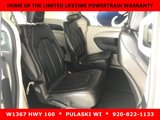 Used 2023 Chrysler Pacifica Touring-L image 6