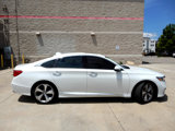 Used 2018 Honda Accord Touring image 4