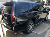 Used 2017 Cadillac Escalade Luxury image 3