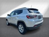 Used 2024 Jeep Compass Latitude image 5