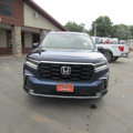 Used 2025 Honda Pilot Touring image 3