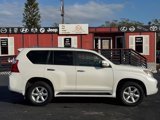Used 2010 Lexus GX 460 image 4