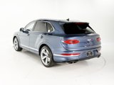Used 2023 Bentley Bentayga Plug-In Hybrid image 3