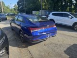 Used 2023 Hyundai Elantra SEL w/ Convenience Package image 3