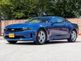 Used 2020 Chevrolet Camaro LT image 2