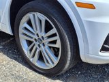 Used 2018 Audi Q5 Prestige w/ Prestige Package image 4