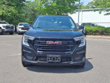 Used 2022 GMC Terrain SLE w/ Driver Convenience Package image 2