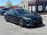 Used 2018 Toyota Camry SE image 2
