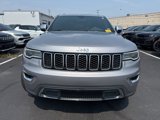 Used 2018 Jeep Grand Cherokee Limited w/ Luxury Group II image 2