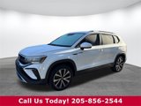 Used 2022 Volkswagen Taos SE image 2