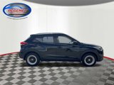 Used 2019 Nissan Kicks S image 3