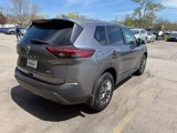 Used 2021 Nissan Rogue S image 4