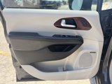 Used 2018 Chrysler Pacifica Limited w/ Tire & Wheel Group image 5