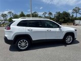 Used 2020 Jeep Cherokee Latitude image 2