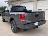 Used 2014 Nissan Titan PRO-4X image 5