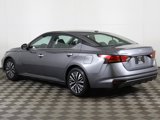 Used 2024 Nissan Altima 2.5 SV image 6