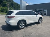 Used 2016 Toyota Highlander Limited Platinum image 3