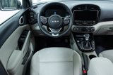 Used 2024 Kia Soul EX image 3